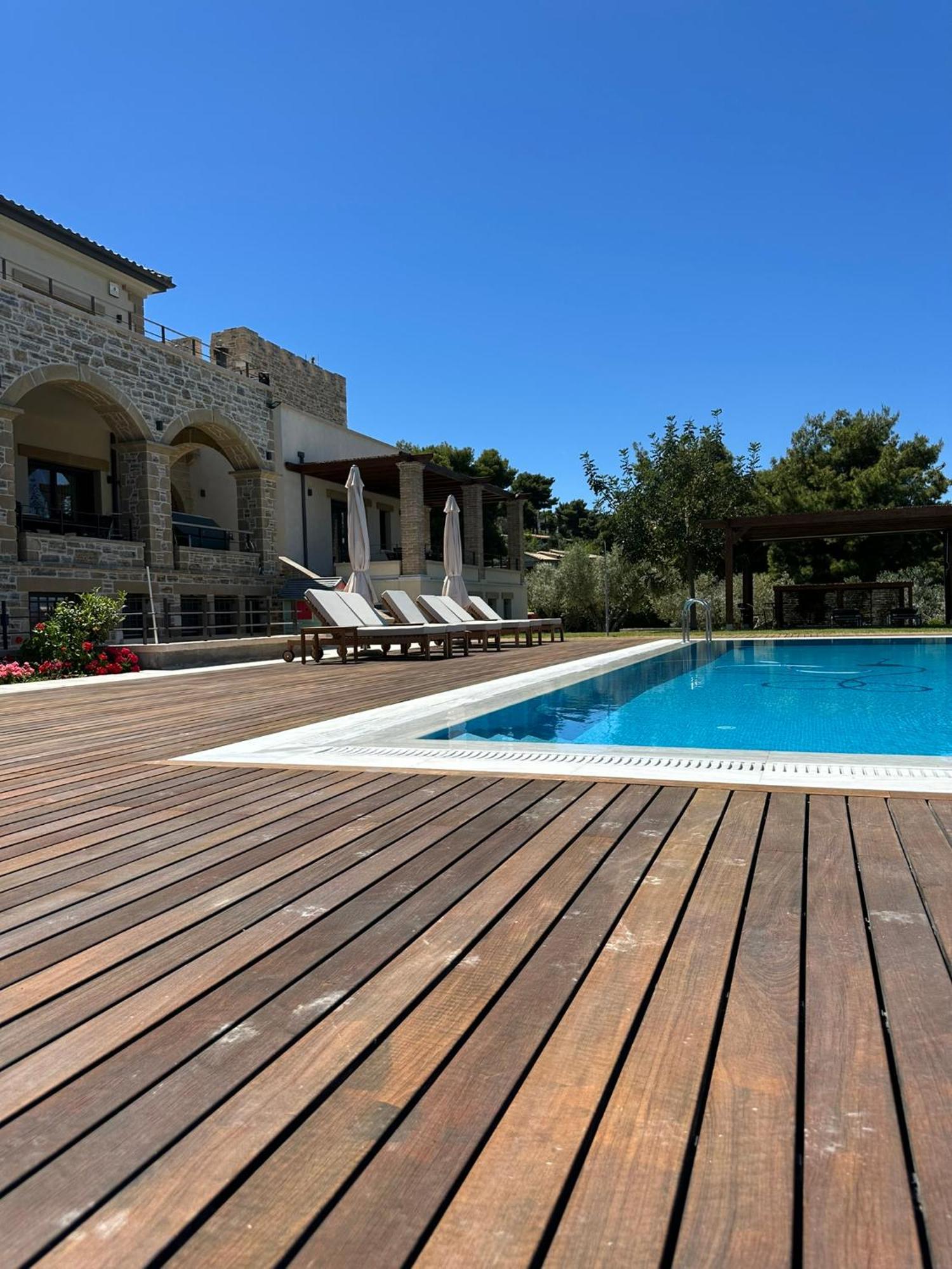 Villa Kalamos / Sea View And Pool Nearby Athens Εξωτερικό φωτογραφία