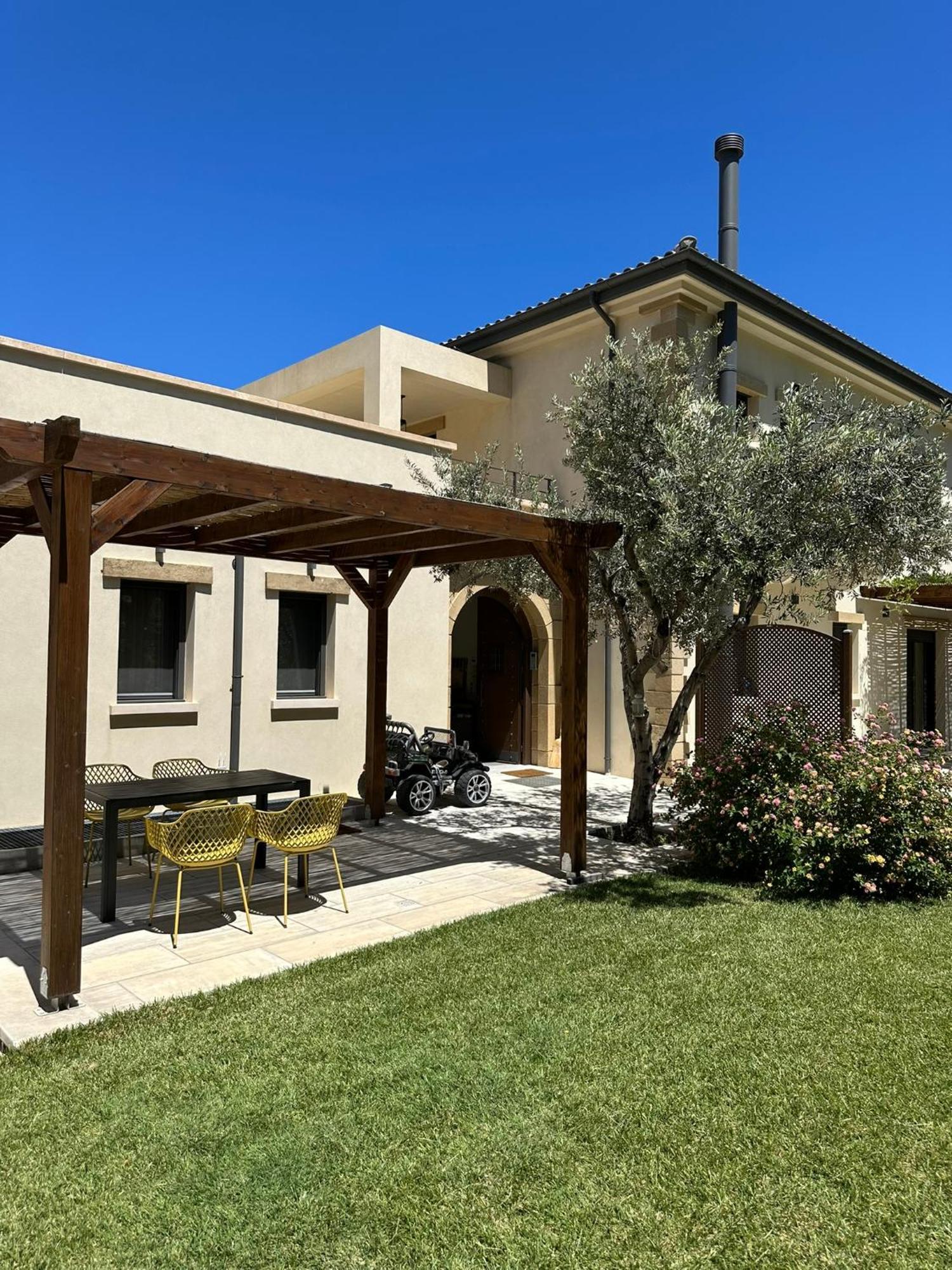 Villa Kalamos / Sea View And Pool Nearby Athens Εξωτερικό φωτογραφία