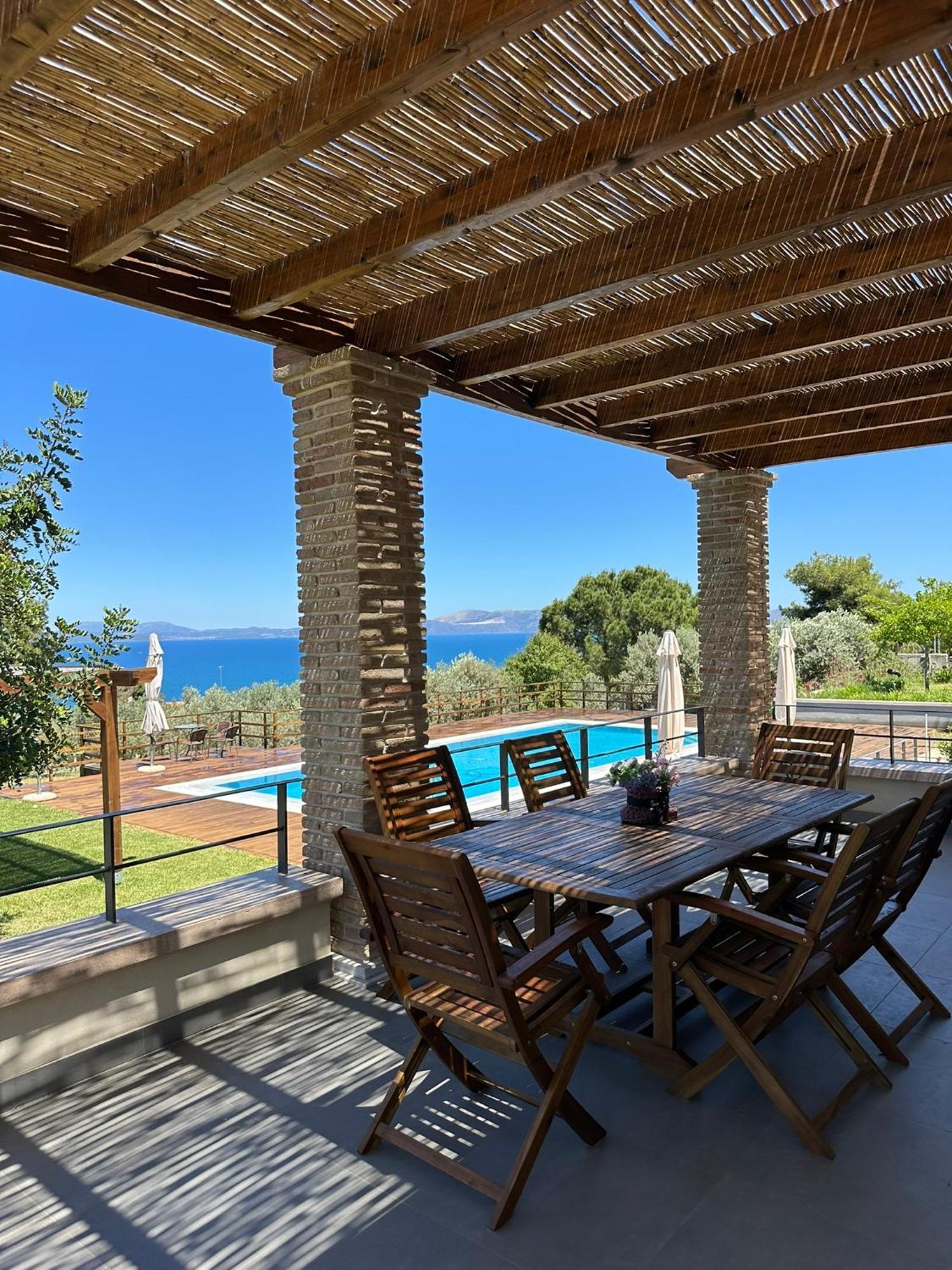 Villa Kalamos / Sea View And Pool Nearby Athens Εξωτερικό φωτογραφία